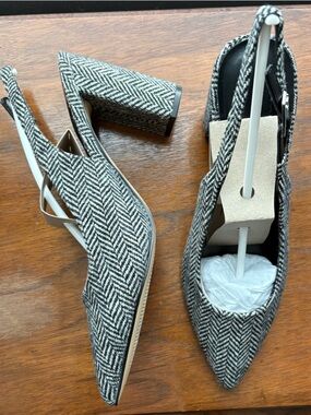 Tommy Hilfiger Black & White Herringbone Pointed Slingback Heels